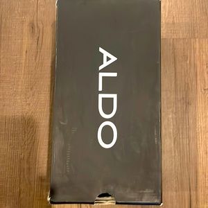 Men’s Aldo shoes brown color size 11(US)